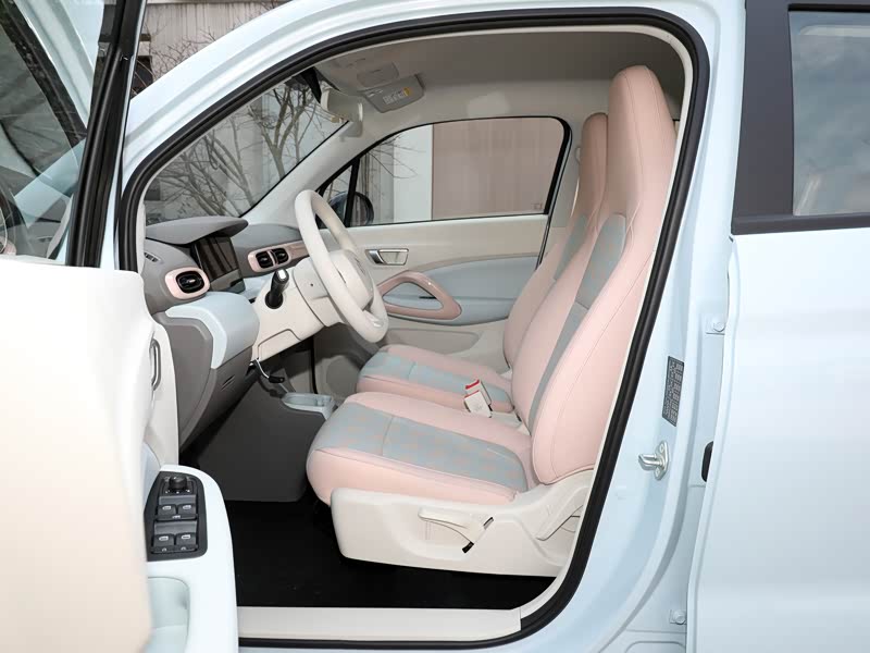 哪款代步车空间表现好且实用?