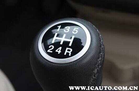 手动挡挂档干涩不顺畅,手动挡挂档不平滑怎么处理?_车主指南