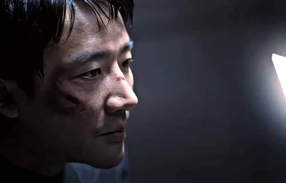 如果他没有离开家是不是就不会过的这么苦了，黄轩极致的表演太吸引人了