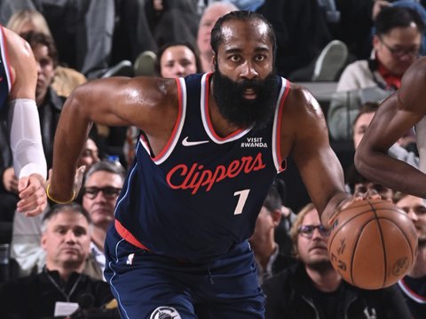 哈登32+10双杀黄蜂！总分超奥尼尔升历史第9 掀关键15-1制胜高潮