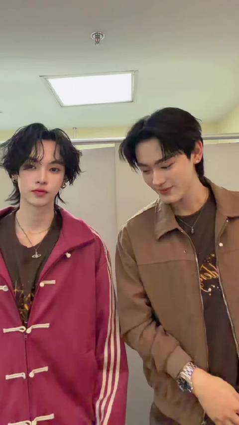 copper洋抖更新英国存货，怪奇物语手势舞引关注