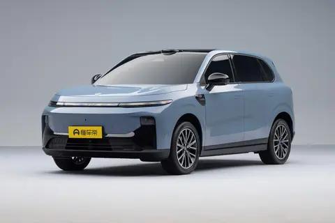 零跑B10：外观大气，配激光雷达+玛莎拉蒂底盘调校，值得期待？