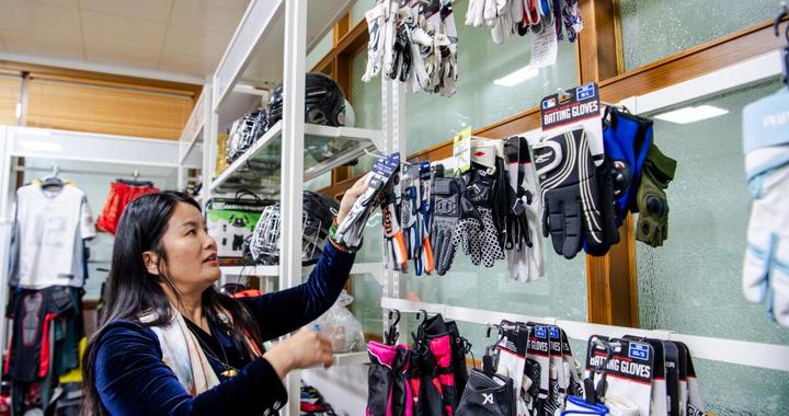 追光丨北美冰球、欧洲雪杖，来自中国温暖的南方