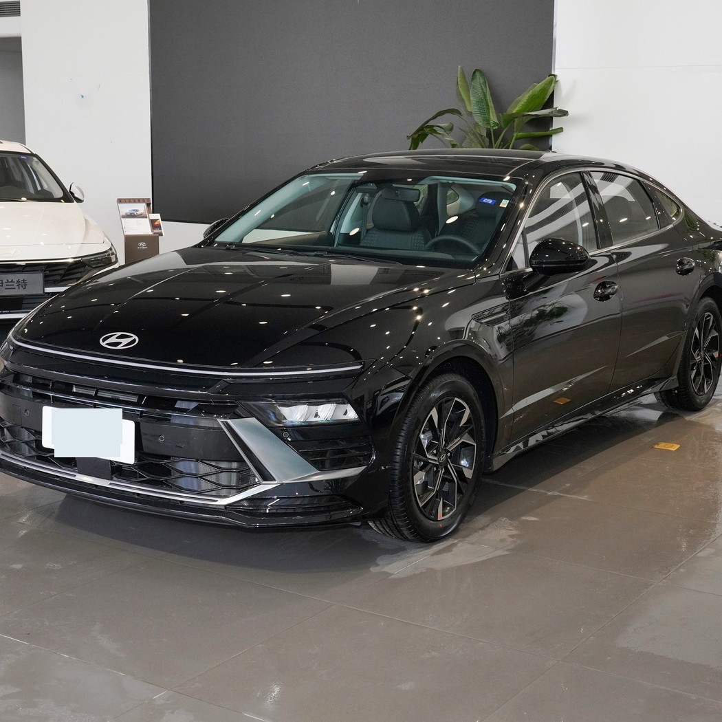 20万内五款中型三厢轿车深度对比，哪款更值得入手？