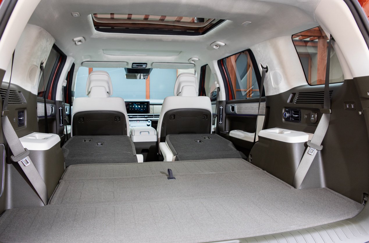 你可真能装！一部SUV解决所有问题，它是冬季出行好搭档！