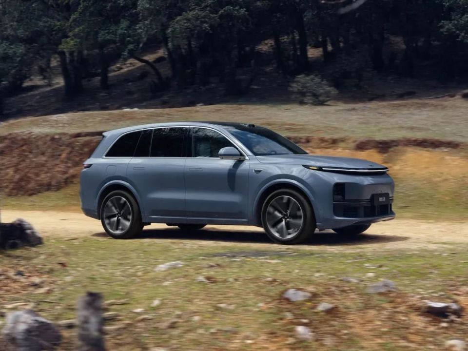 买插混、增程的痛,换到纯电之后,才看得一目了然,内行人都懂