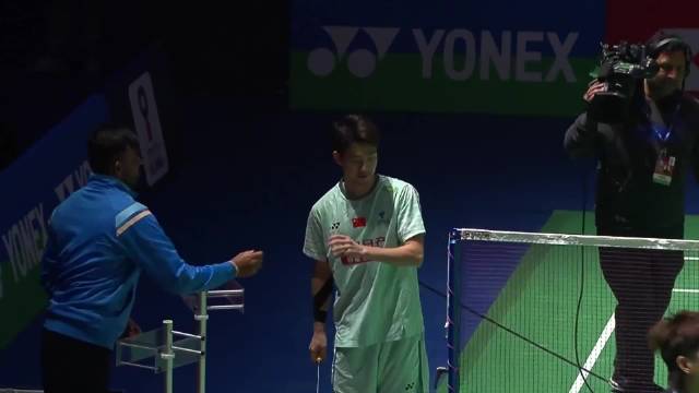 王昶梁伟铿2比1险胜马来西亚组合晋级印度赛四强