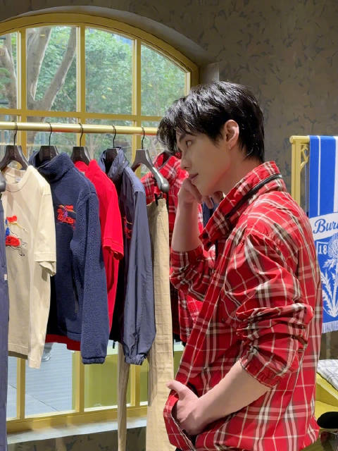 在深圳Burberry活动遇到何与