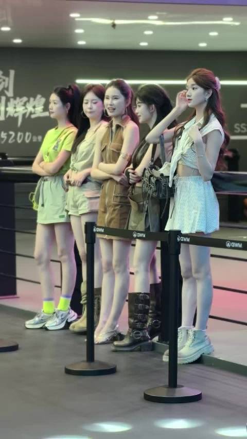 晋城车展启幕，bb酱、紫薇、秋琳亮相，多款新车首发