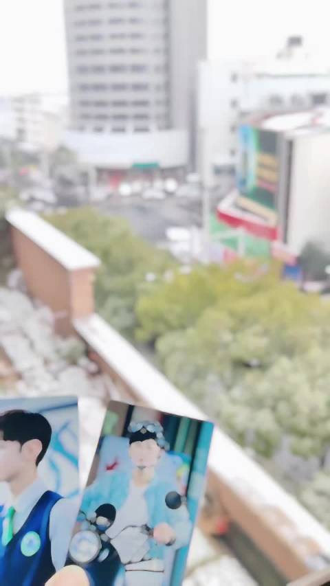 陈哲远亮相微博之夜，新剧角色引期待