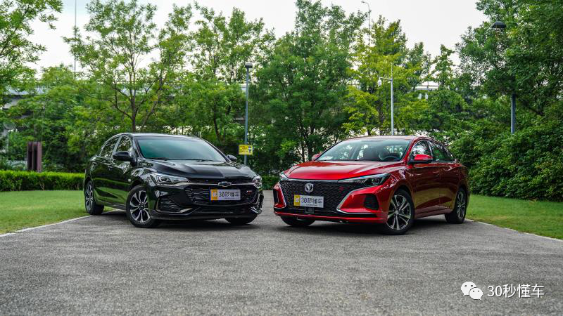空间颜值动力配置逐一对比 10万元家轿爆款PK | 不服来怼