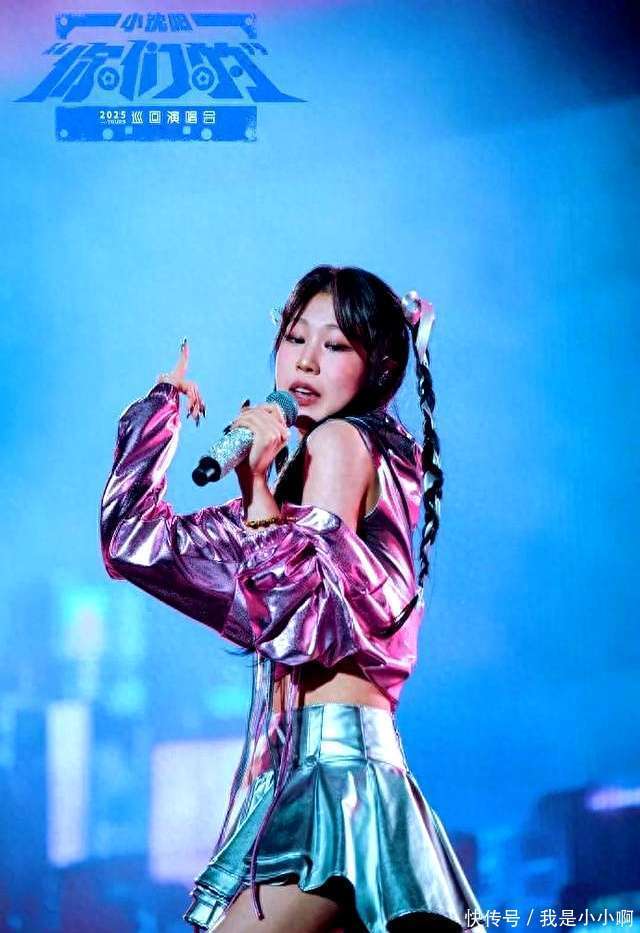 沈佳润韩团出道引热议,曾被嘲颜值逆袭,如今变化大