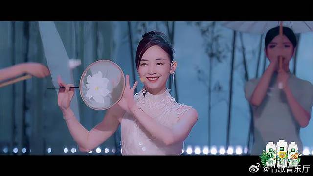 江南四美谢娜贾静雯朱珠齐思钧，表演惊艳，团魂满满！