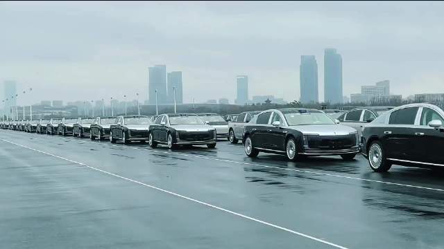 尊界S800 排练现场 让世界华为都能看到尊界，中国新豪华代表！