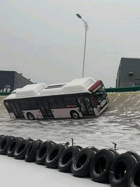 宇通都已经是宇宙第一客车品牌了，还这么卷啊？