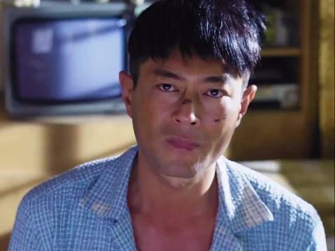 男子脱皮后年轻二十岁引关注