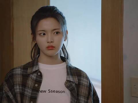 母亲干涉女儿恋爱并威胁其男友，《如果奔跑是我的人生》引热议