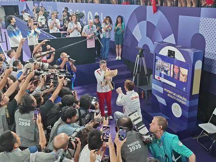 巴黎奥运见证幸福时刻，刘雨辰向黄雅琼求婚成功！