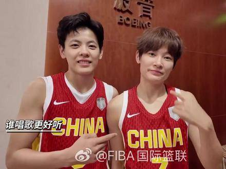 好喜欢看姐妹俩的采访啦～简直可爱到爆炸