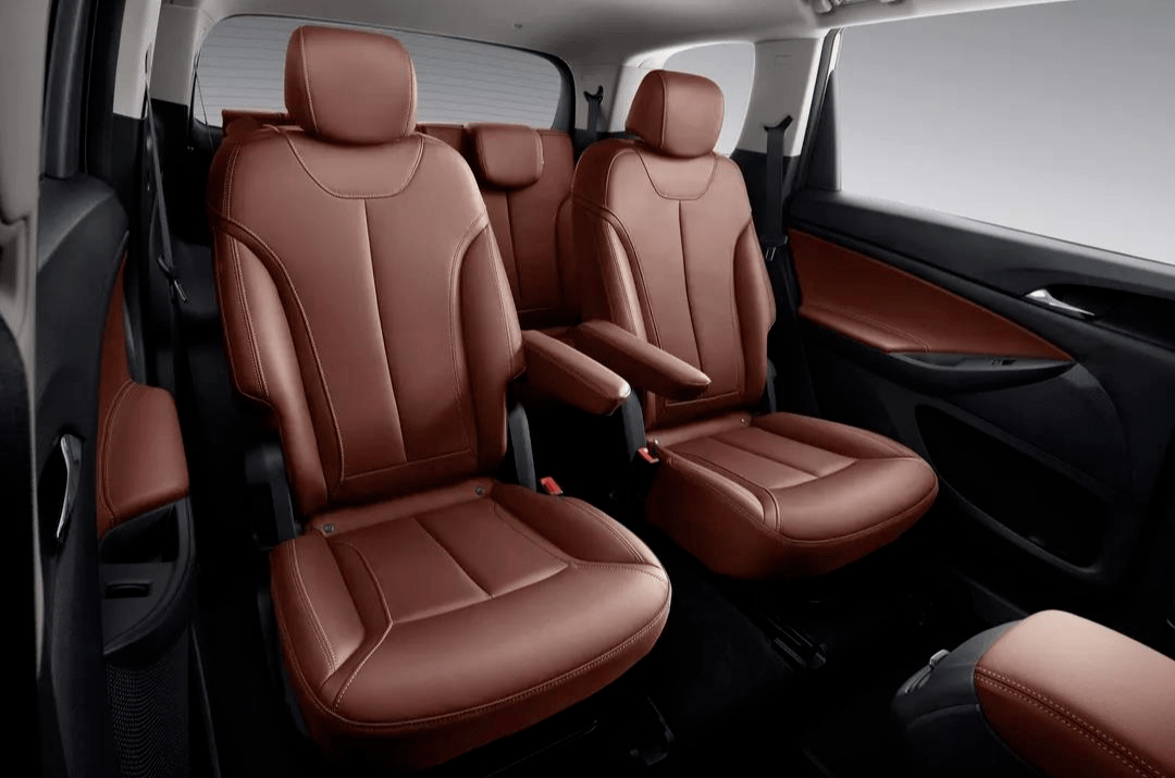 北高峰APP养车手册丨真皮座椅有哪些优缺点?后期保养很重要!_汽车