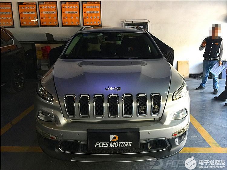 原车卤素灯加装氙气灯效果不明显 改LED车灯案例-电子发烧友网