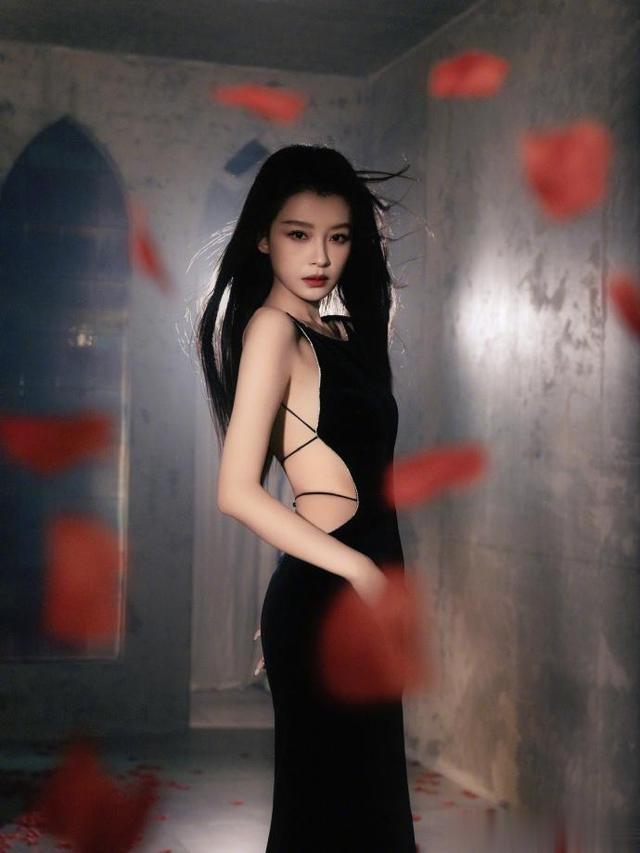 孙怡交通事件引发热议,交通安全不容小觑