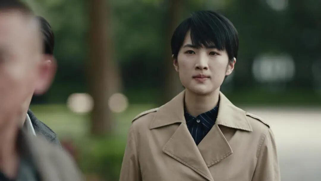 《暗夜与黎明》中的两个“关系户”,聂远带女儿进组,父女俩互动太好笑