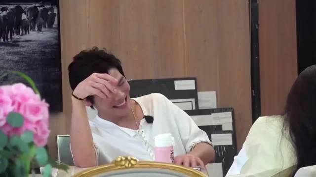 郭碧婷给向太打电话告状：向佐让我学做饭！向太的回答太宠儿媳！