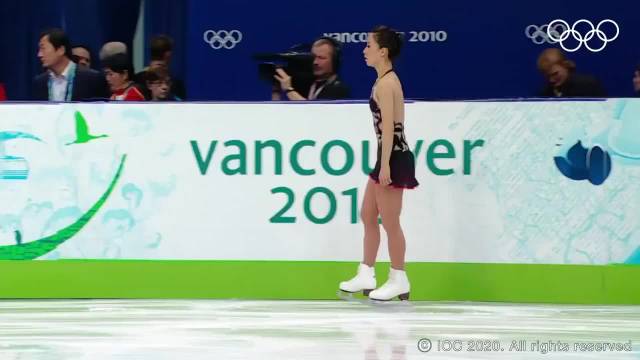 申雪赵宏博温哥华冬奥演绎《渴望永生》，中国花滑首夺奥运金牌