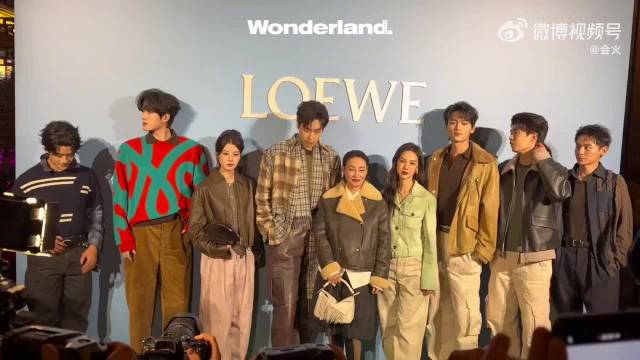 捡到了三人大合照，每个人状态都很好呀