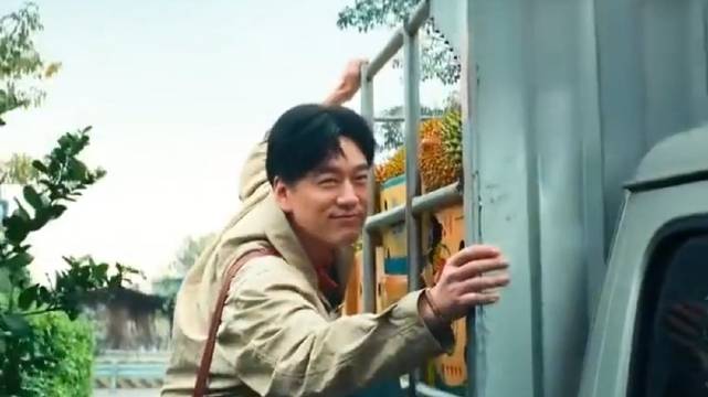 导演是怎么说服王耀庆拍这个片子的？ 直接给我笑麻了！