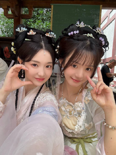 260120 剧组演员小红提到的小姜