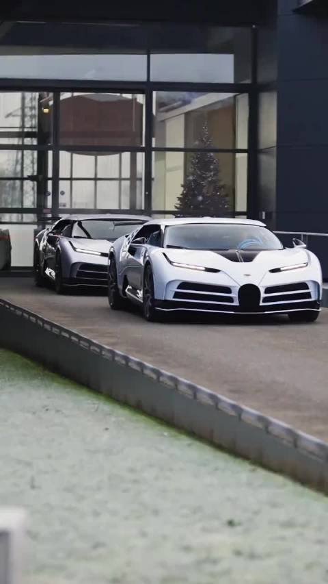 全球仅10台的布加迪太炸了 2.4秒破百的百年致敬超跑