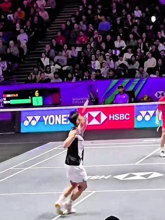 英雄之间总是彼此欣赏