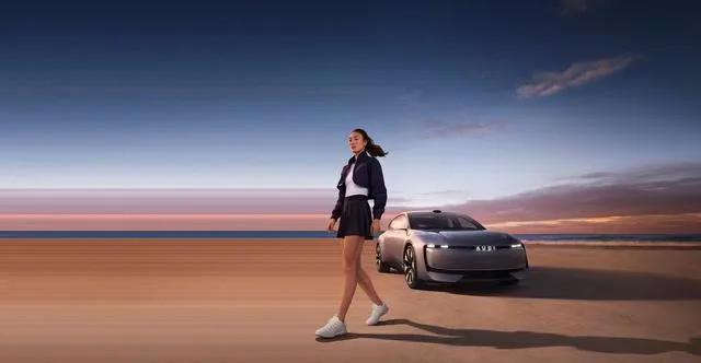 为品牌注入“强心针”！郑钦文代言奥迪新品牌AUDI