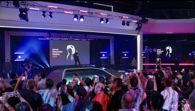 特斯拉FSD只能订阅？不好意思，智驾我都不想掏钱