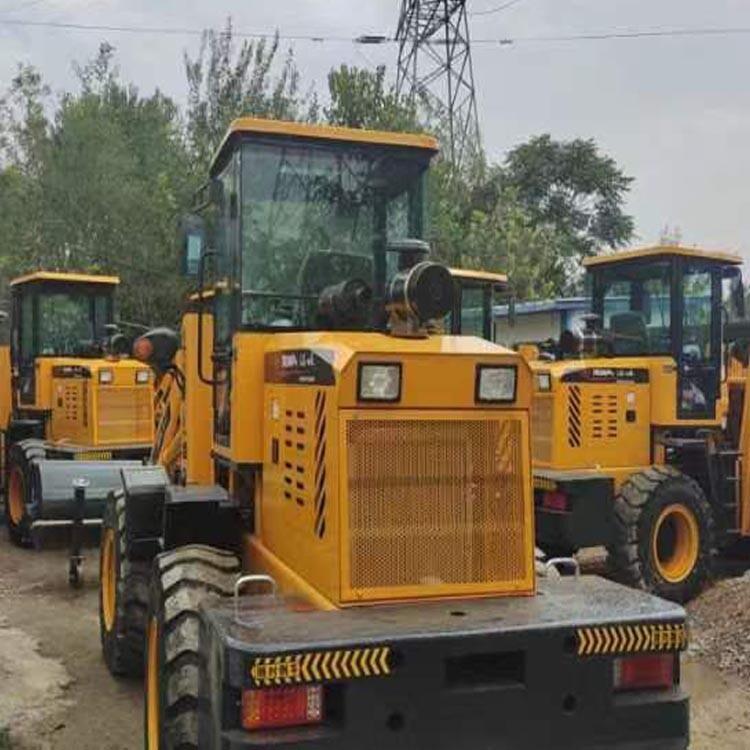 物业社区小型除雪车,多功能,扫铲抛任意结合带驾驶室