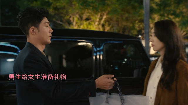 童瑶李泽锋新剧《有你的时光里》上演甜蜜暧昧，被指《三十而已》前传