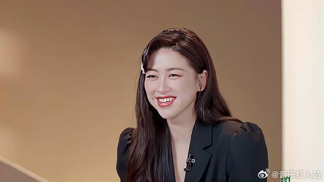 黄晓明感谢姐姐们，齐思钧恭喜，朱珠忍泪释放情绪！