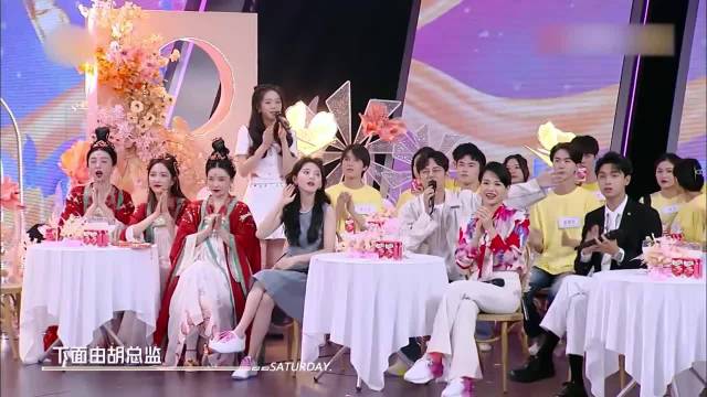 最美新娘团！赵小棠阚清子孟佳上演《谁是我的新郎》，看呆众人