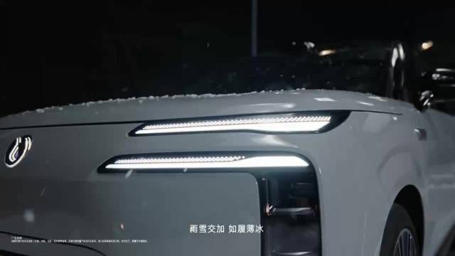 林更新携腾势N8L诠释颜值与品质