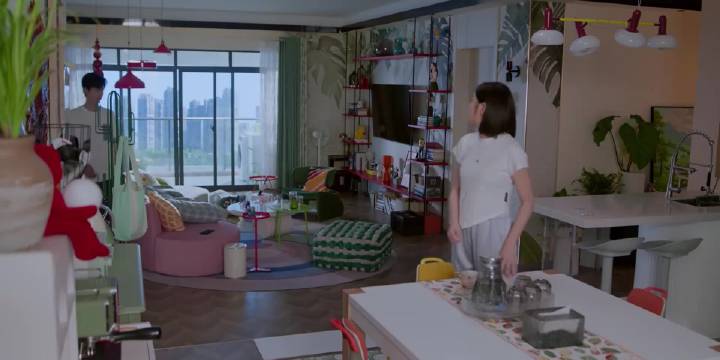 狙击蝴蝶：李雾在岑矜家借宿，怎料岑矜妈妈拜访，下秒李雾神操作！