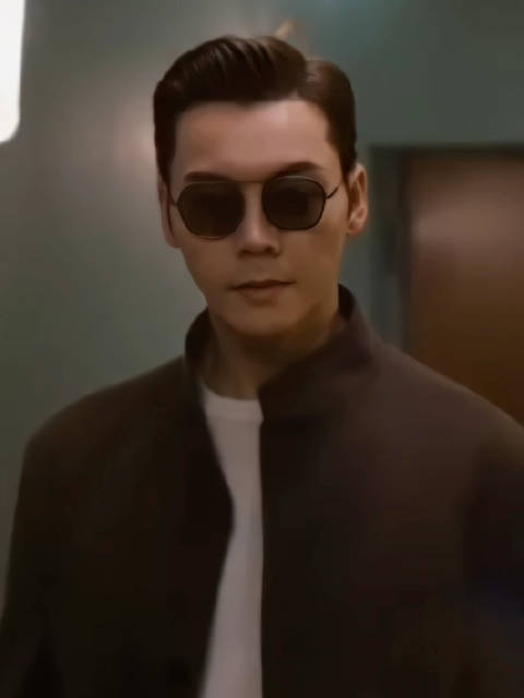 陈伟霆演绎老钱风获赞alpha级别