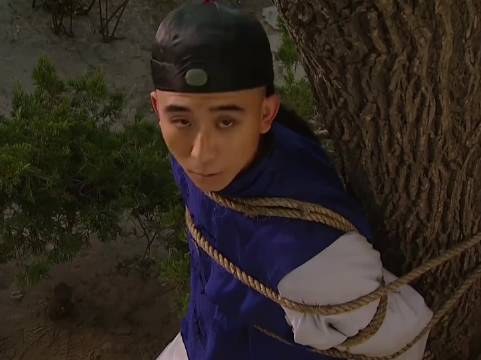 李卫小翠无证驾驶被抓，老四设局曝光