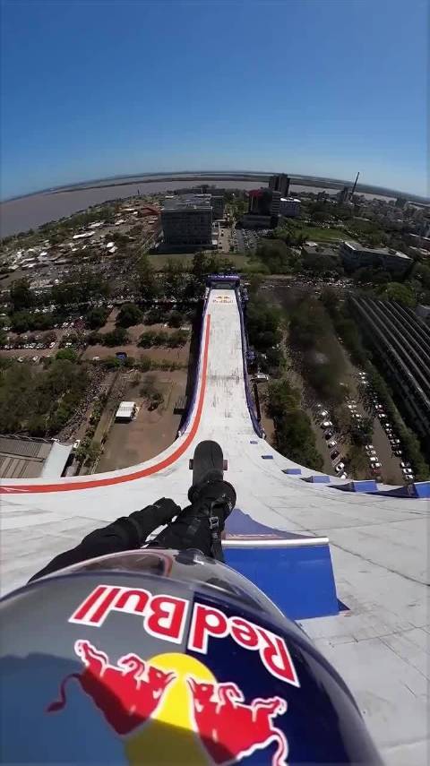 红牛极限运动挑战89度陡坡，滑板自行车滑雪三连滑