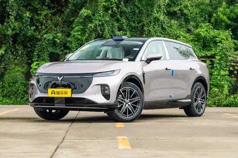 鸿蒙座舱+90.8%得房率，全新岚图知音太懂生活了