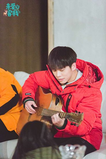 《亲爱的·客栈2》李维嘉欣然当兼职员工 - 文旅·体育