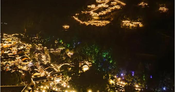 从“生态伤疤”到“仙侠世界”，这里的乡村为何火遍全球？