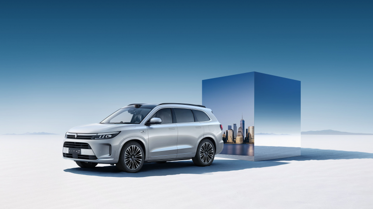 中国汽车70年科技公司介入造车,华为已成隐形巨头