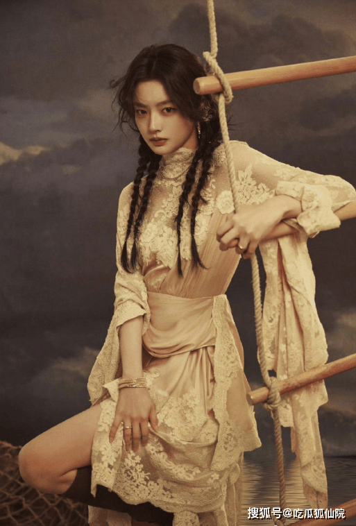 徐若晗与田曦薇尖叫之夜 “撞衫” 事件解析 - 微视